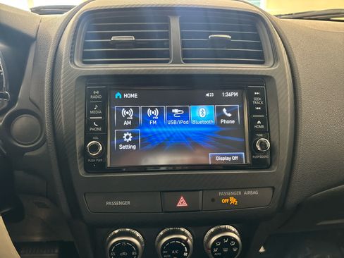 Used 2024 Mitsubishi Outlander Sport LE image 29