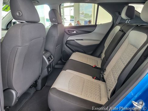 Used 2024 Chevrolet Equinox LS w/ LS Convenience Package AWD/4WD image 8