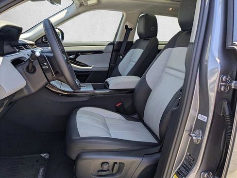 Used 2024 Land Rover Range Rover Evoque Dynamic SE image 17