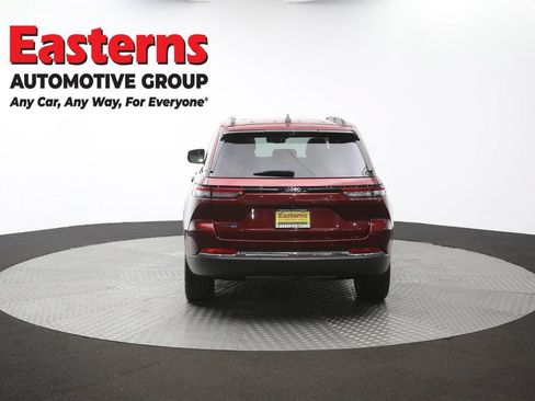 Used 2023 Jeep Grand Cherokee 4WD 4xe w/ Luxury Tech Group II image 39
