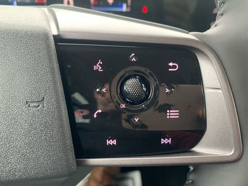 Certified 2025 Nissan Murano SV image 25