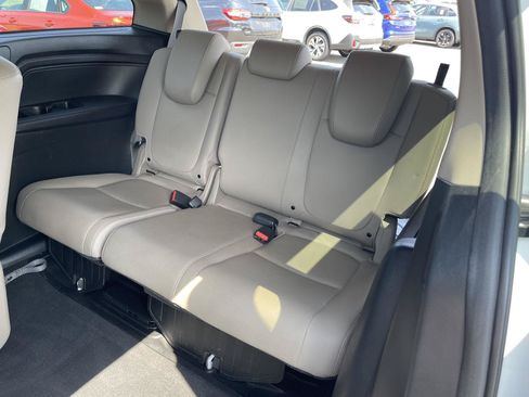 Used 2024 Honda Odyssey EX-L image 16