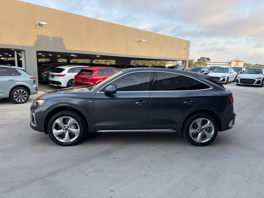Used 2024 Audi Q5 2.0T Premium Plus w/ Premium Plus Package AWD/4WD image 9