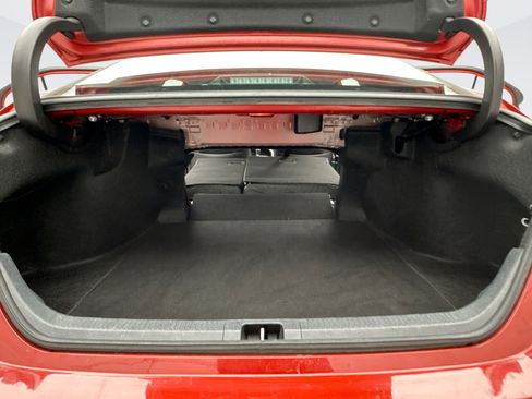 Used 2024 Toyota Camry SE image 19