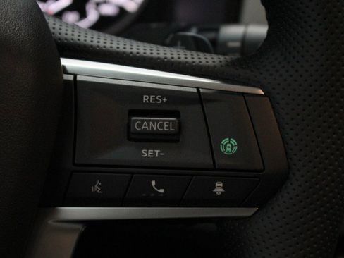 New 2026 Mitsubishi Outlander SE image 10