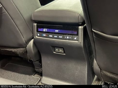 Used 2025 Lexus GX 550 AWD/4WD image 13
