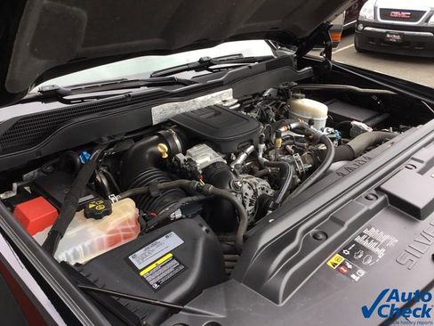 Used 2016 Chevrolet Silverado 3500 High Country w/ Duramax Plus Package image 47