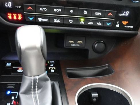 Used 2022 Lexus RX 350 FWD w/ Premium Package image 22