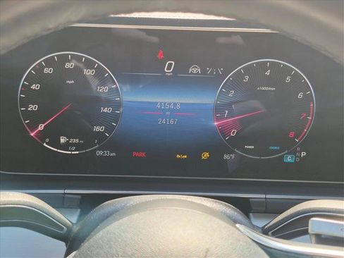 Used 2025 Mercedes-Benz GLS 450 4MATIC image 11
