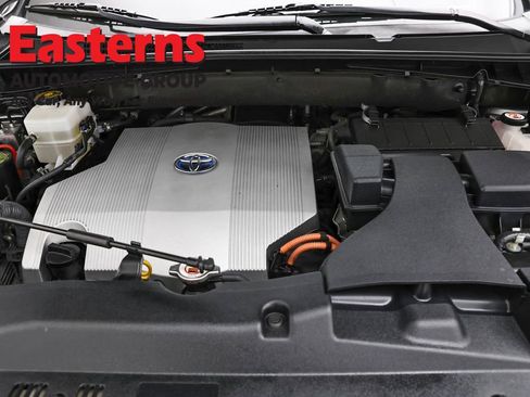 Used 2019 Toyota Highlander Limited w/ Carpet Mat Package (TMS) image 7