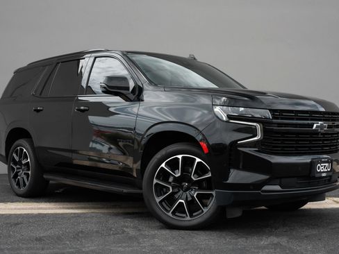 Used 2023 Chevrolet Tahoe RST w/ Luxury Package AWD/4WD image 5