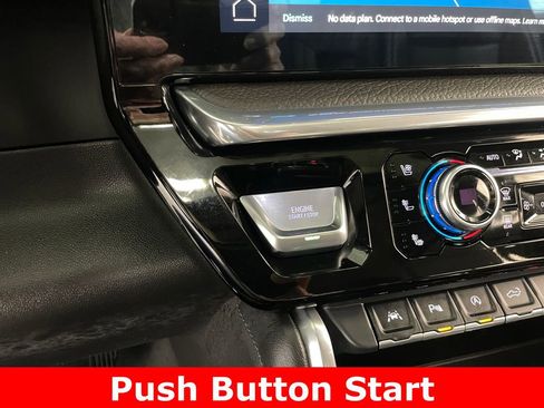 Used 2022 GMC Sierra 1500 Denali AWD/4WD image 8