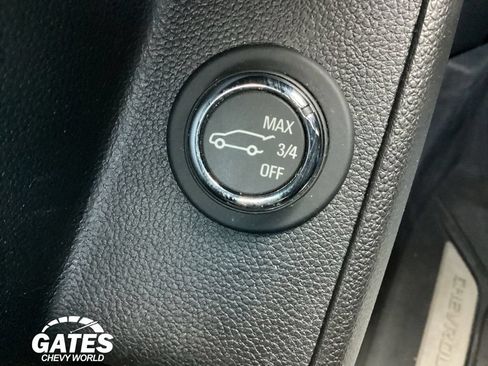 Used 2023 Chevrolet Traverse LT w/ LPO, Floor Liner Package AWD/4WD image 24