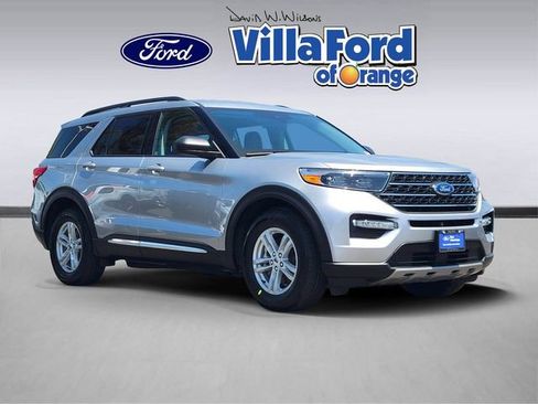 Certified 2023 Ford Explorer XLT w/ Equipment Group 202A RWD image 1