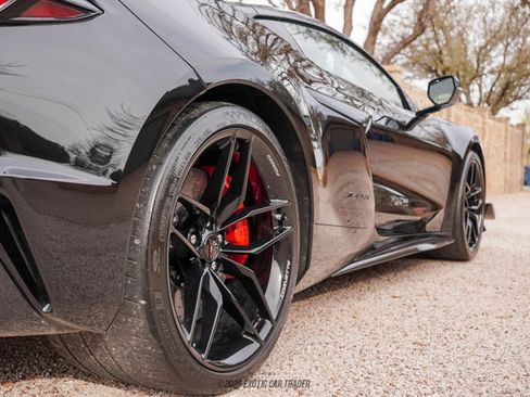 Used 2025 Chevrolet Corvette Z06 w/ Z07 Performance Package image 65