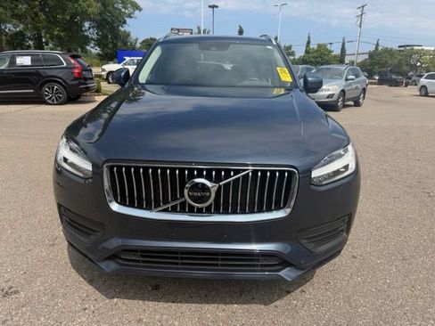 Used 2021 Volvo XC90 T6 Momentum w/ Climate Package AWD/4WD image 2
