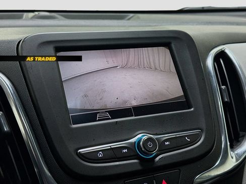 Used 2022 Chevrolet Equinox LS w/ LS Convenience Package FWD image 14