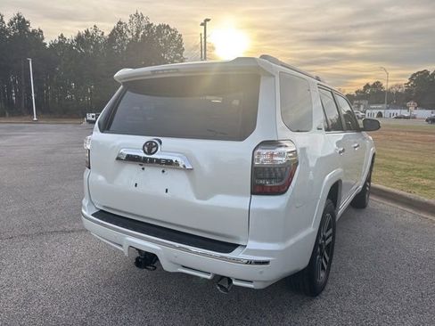 Used 2022 Toyota 4Runner Limited image 12