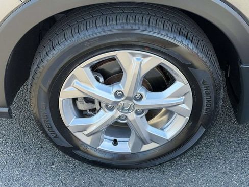 Used 2024 Honda HR-V LX image 5