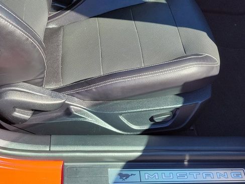 Used 2021 Ford Mustang GT Premium image 5