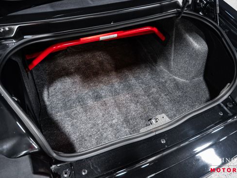 Used 2009 Dodge Challenger SRT8 w/ SRT Option Group II image 27