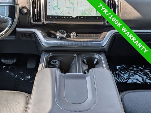 Used 2025 Ford Expedition Max Platinum w/ Stealth Appearance Package AWD/4WD image 23