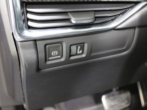 Certified 2023 Cadillac XT4 Sport image 8