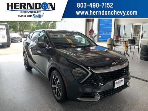 Used 2023 Kia Sportage EX FWD image 1