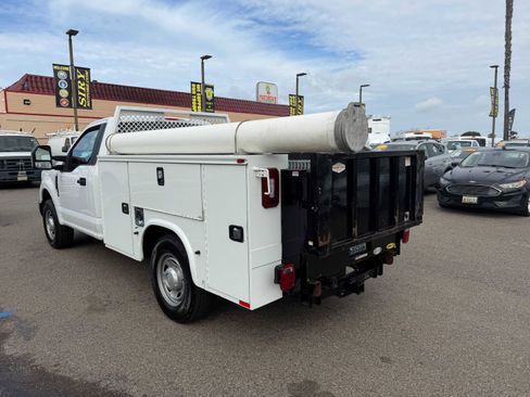 Used 2019 Ford F250 XL image 5