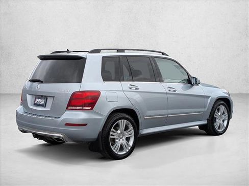 Used 2015 Mercedes-Benz GLK 250 BlueTEC 4MATIC image 5