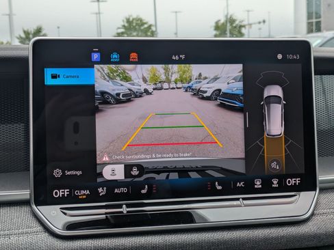 New 2026 Volkswagen Tiguan S AWD/4WD image 14