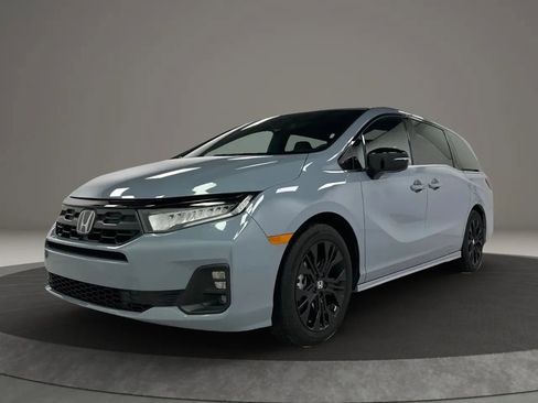 Used 2025 Honda Odyssey Sport-L image 1