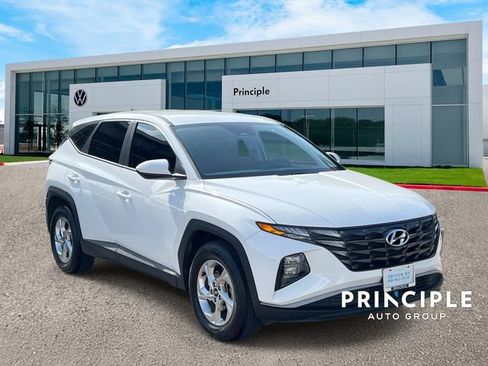 Used 2024 Hyundai Tucson SE FWD image 3