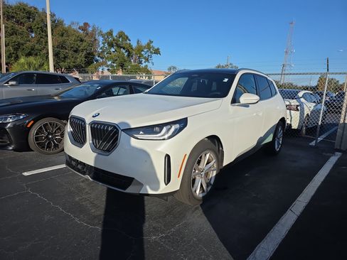 Used 2025 BMW X3 xDrive30i w/ Premium Package image 1