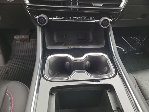 Used 2025 Chevrolet Traverse RS w/ LPO, Floor Liner Package image 25