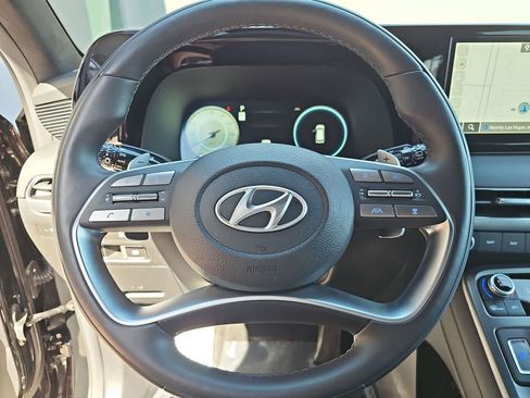 Used 2025 Hyundai Palisade Calligraphy AWD/4WD image 19