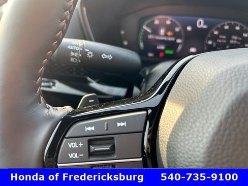 Used 2026 Honda CR-V Sport Touring image 17