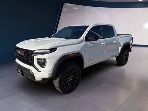 Used 2026 GMC Canyon Elevation RWD image 1