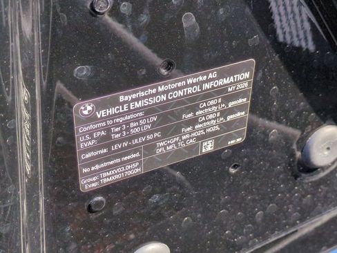 Certified 2026 BMW 550e xDrive image 28