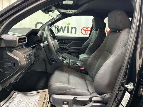 Used 2024 Toyota Tacoma SR5 AWD/4WD image 23