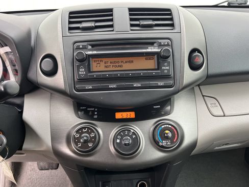Used 2012 Toyota RAV4 FWD V6 w/ Value Pkg image 23