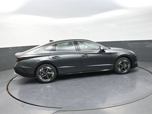 New 2026 Hyundai Sonata SEL image 9