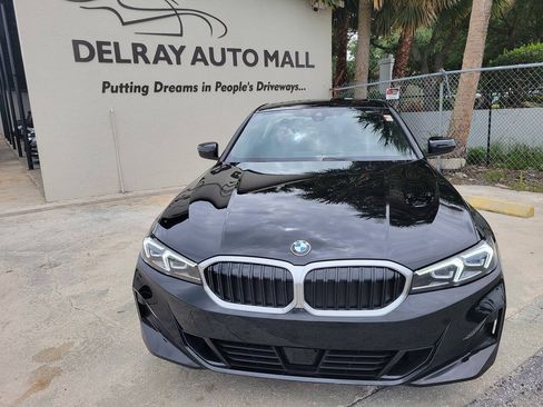 Used 2026 BMW 330i Sedan RWD image 2