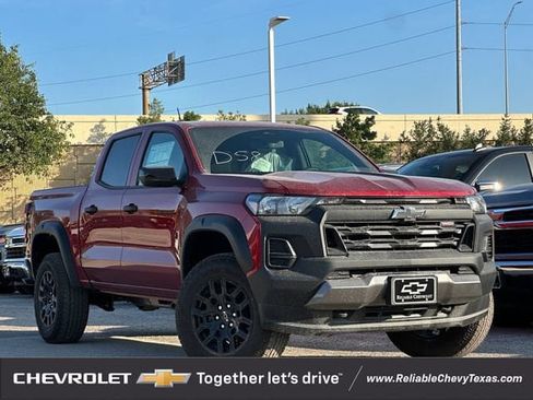 New 2026 Chevrolet Colorado Trail Boss AWD/4WD image 2