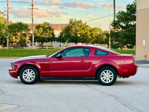 Used 2008 Ford Mustang Coupe RWD image 7