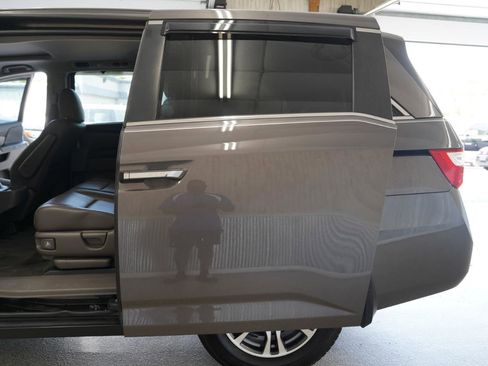 Used 2011 Honda Odyssey EX-L image 36