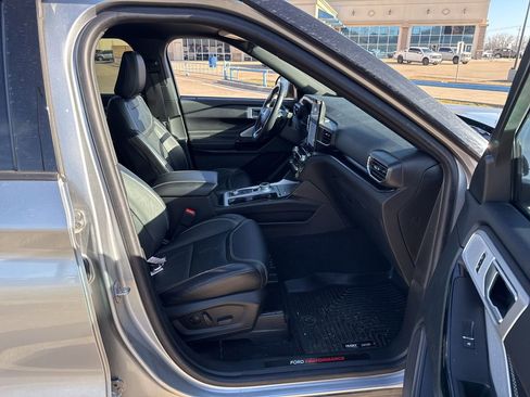 Used 2023 Ford Explorer ST w/ Equipment Group 401A image 14