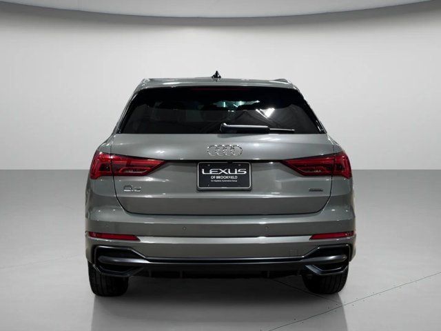 Used 2020 Audi Q3 2.0T Premium w/ Convenience Package AWD/4WD image 5