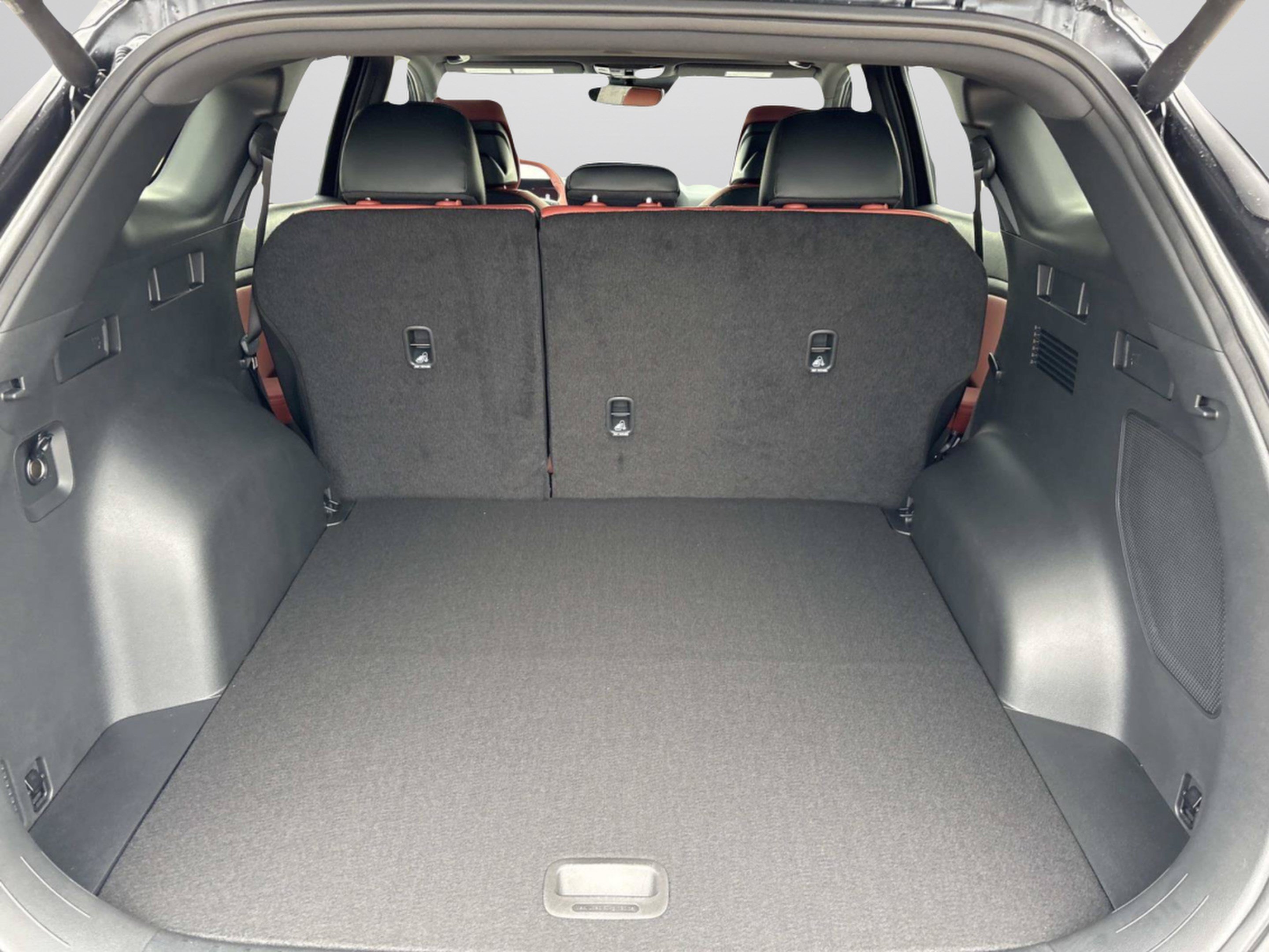 New 2027 Kia Sportage SX FWD image 9