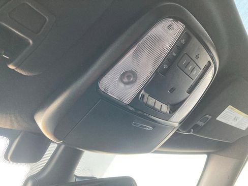 Used 2024 Dodge Durango GT image 29